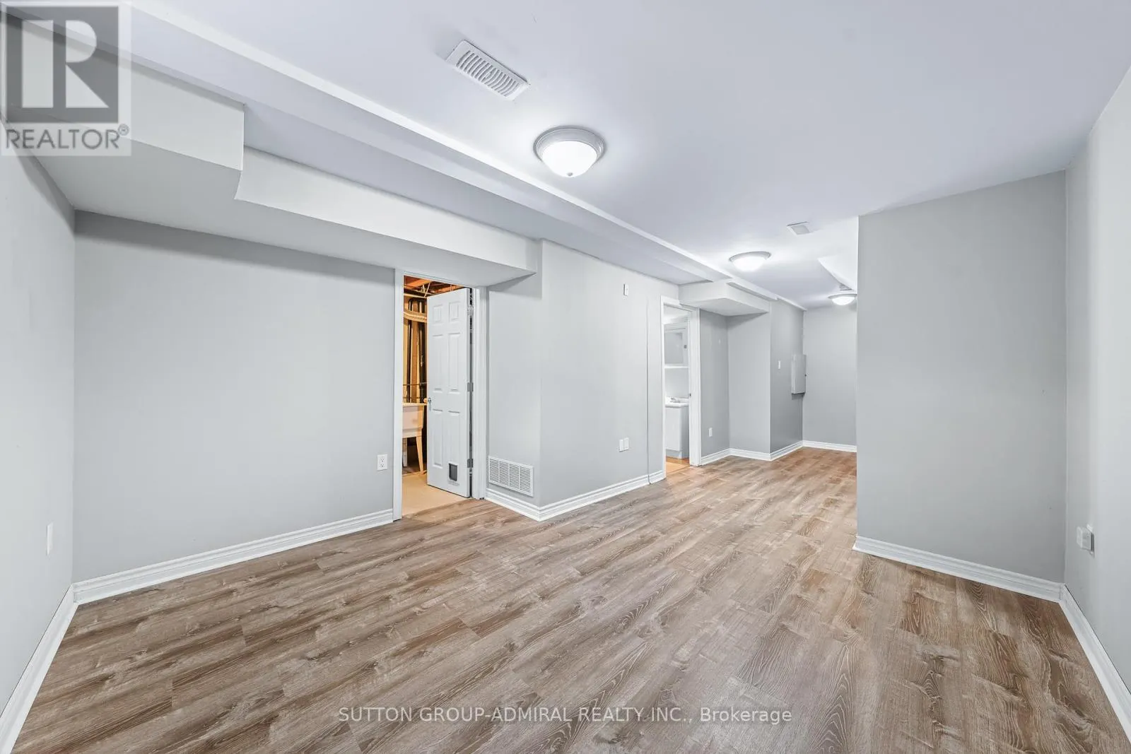 38 DRAKE DRIVE