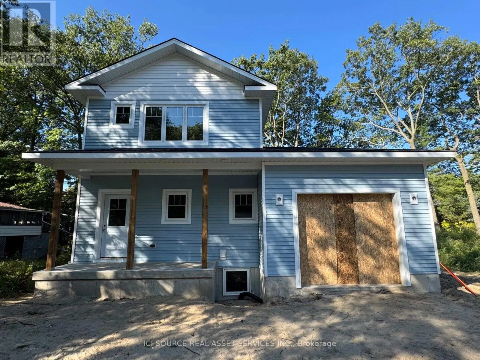 10 FREDERICK DRIVE