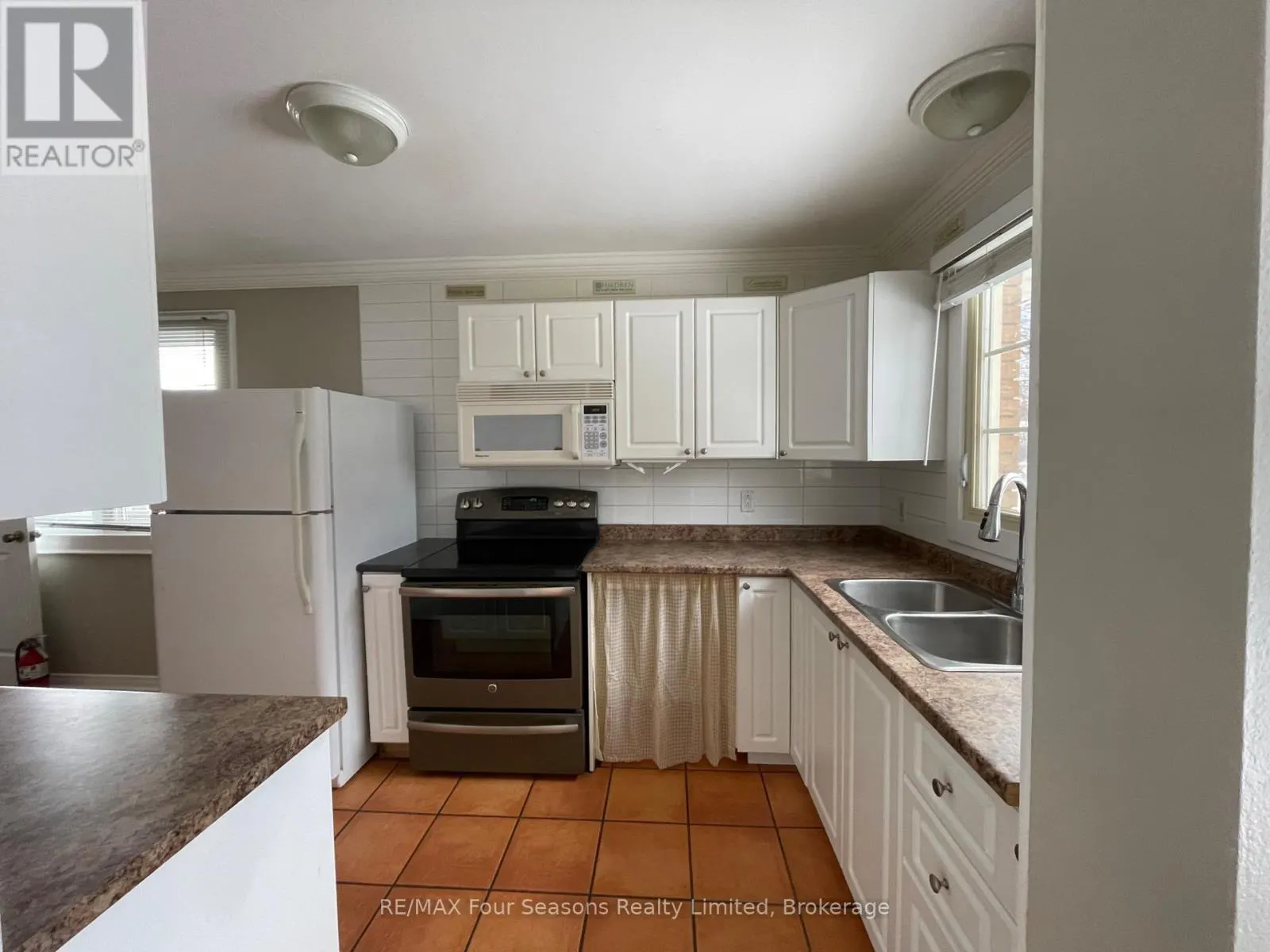 124 NIAGARA STREET