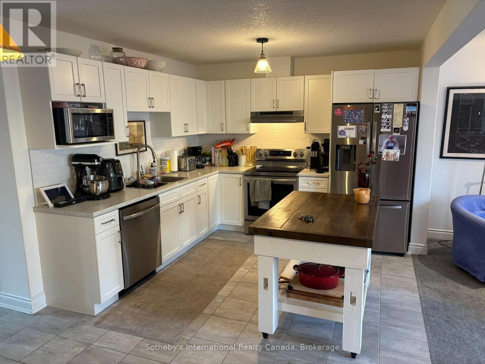 24 PLEWES DRIVE