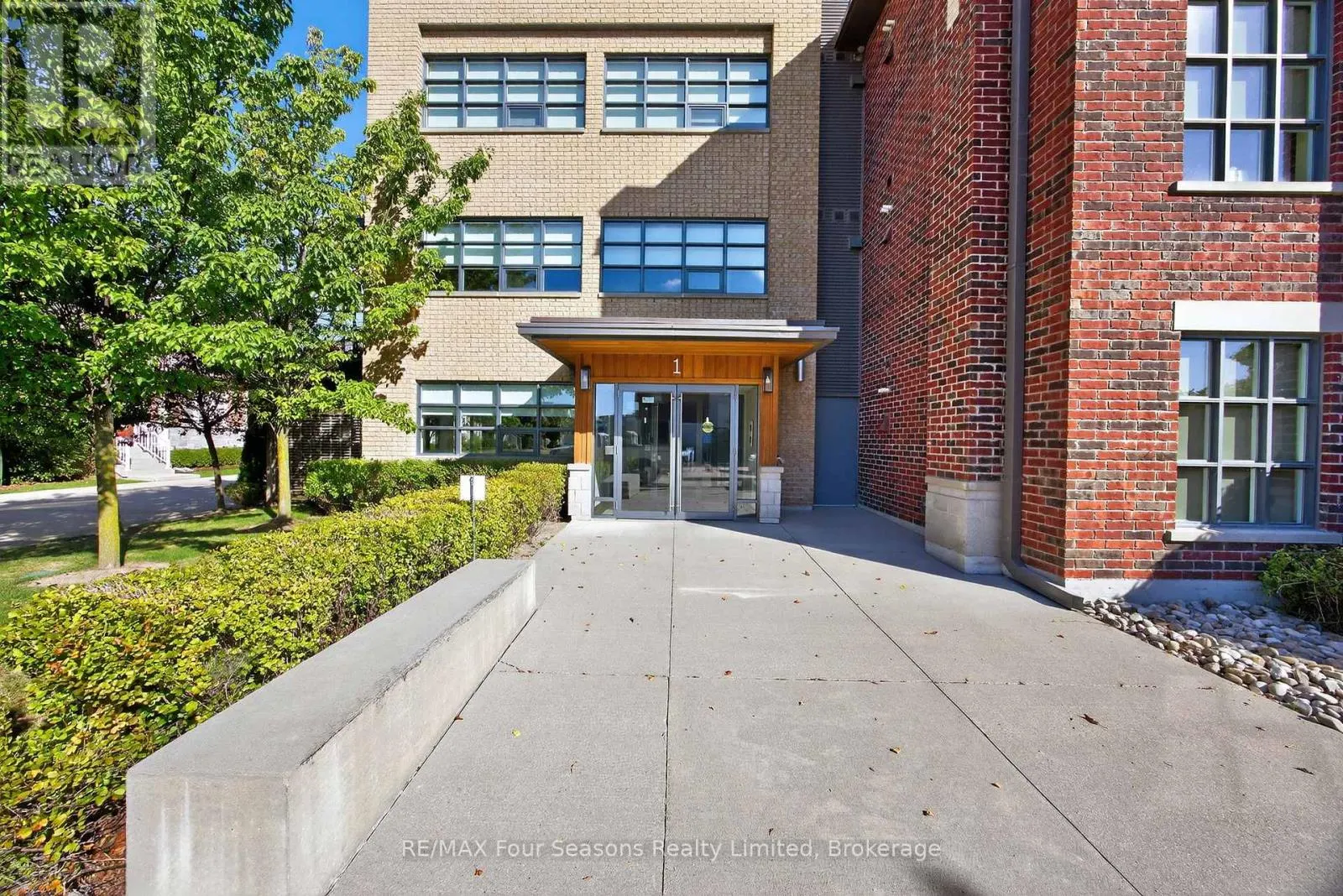 301 - 1 SHIPYARD LANE, #301