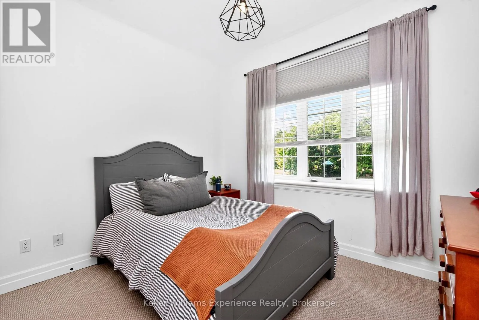 94 WINDERMERE CIRCLE