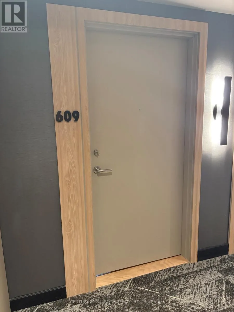 609 - 185 DUNLOP STREET