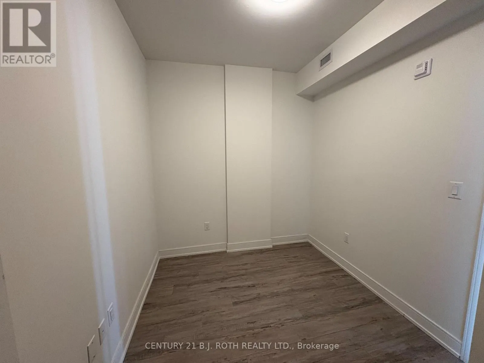 609 - 185 DUNLOP STREET