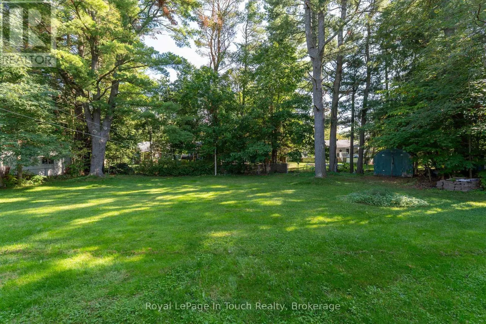 3957 HORSESHOE VALLEY ROAD W
