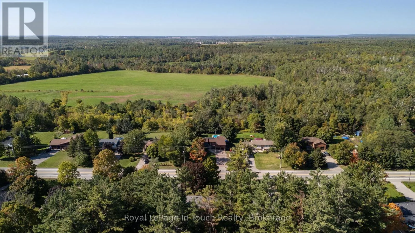 3957 HORSESHOE VALLEY ROAD W