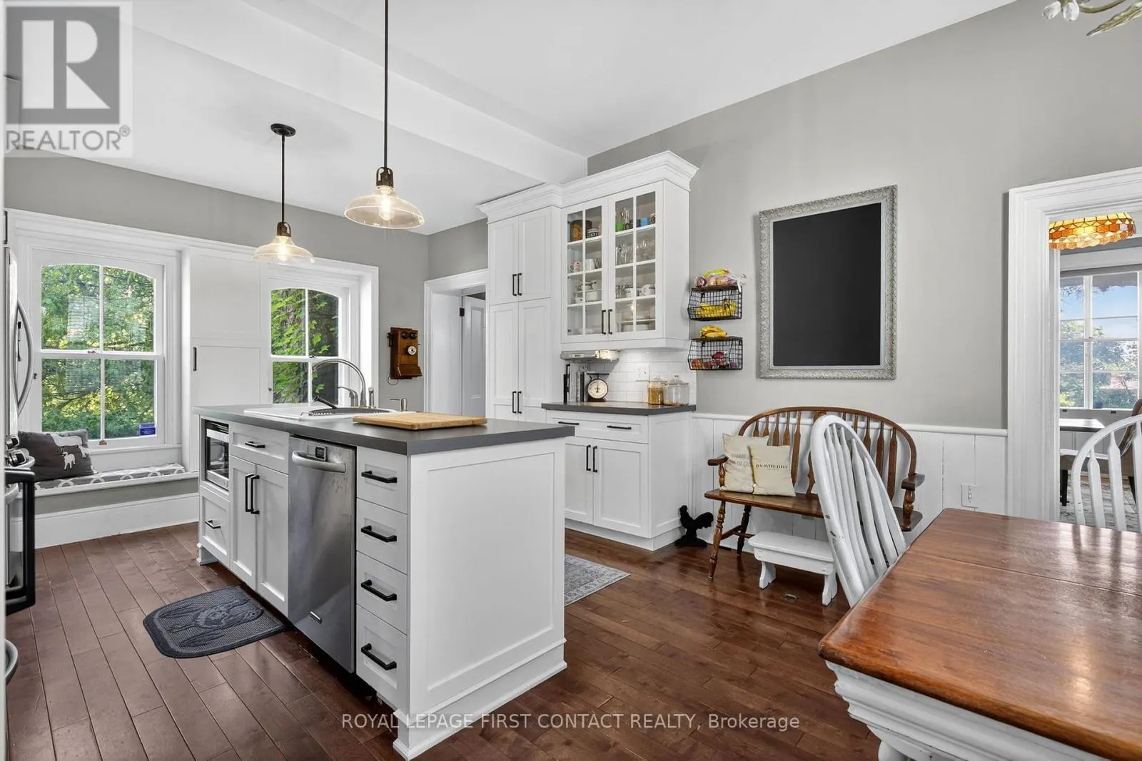 126 LETITIA STREET
