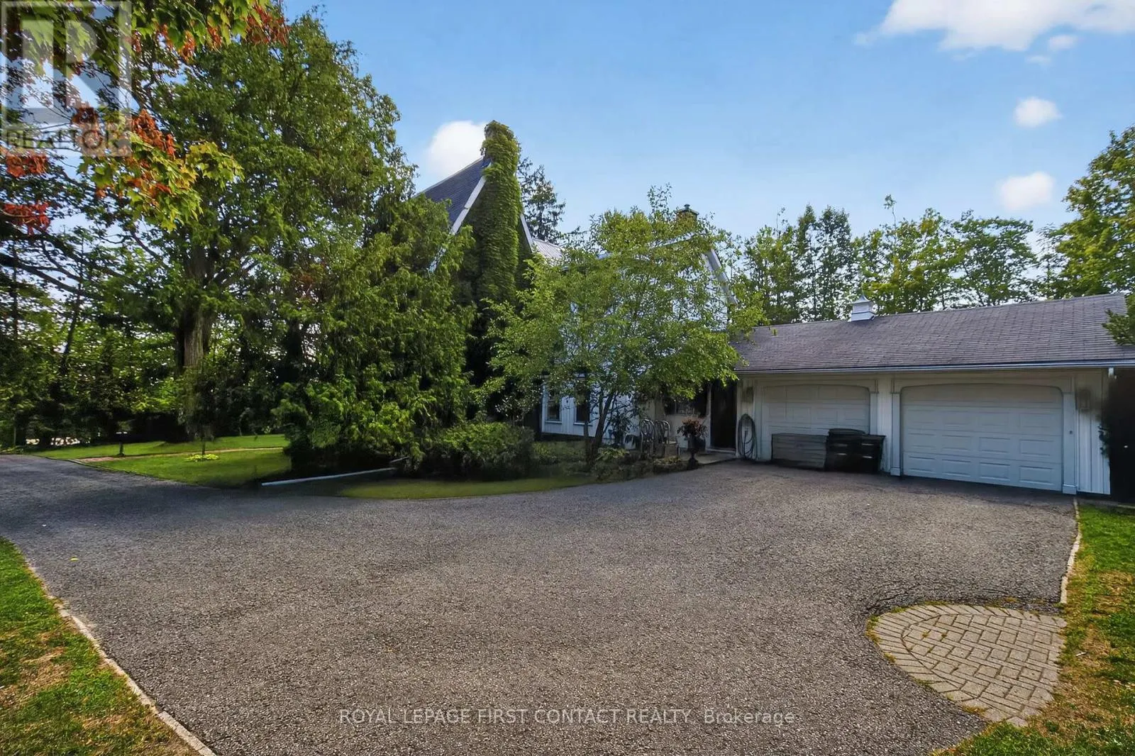126 LETITIA STREET