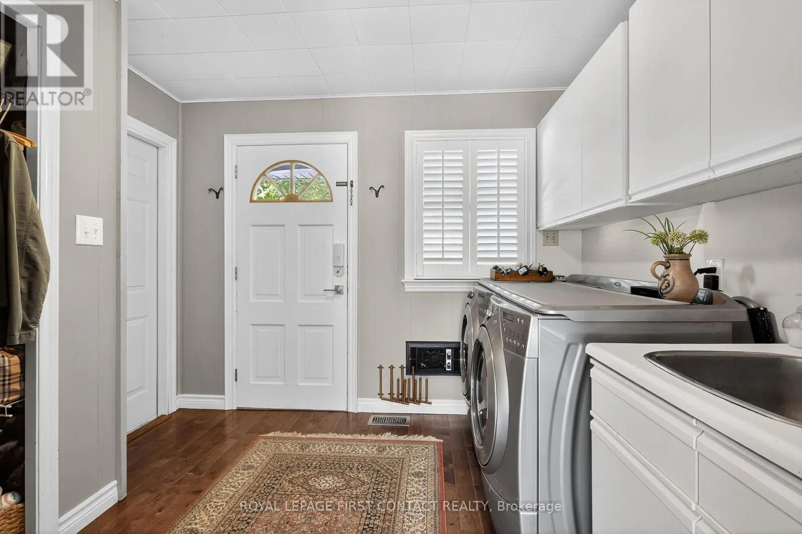 126 LETITIA STREET