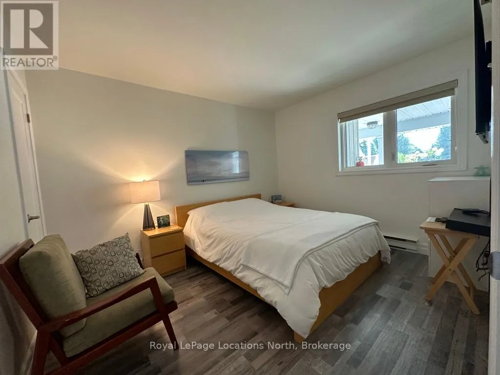 14 - 4 RAMBLINGS WAY, #14