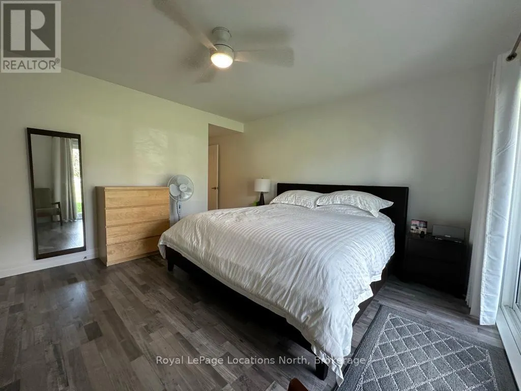 14 - 4 RAMBLINGS WAY, #14