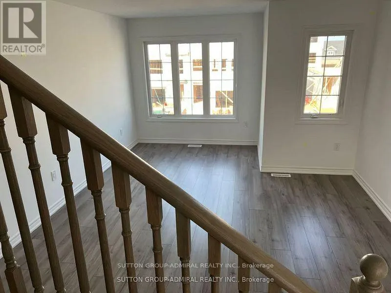 12 PUMPKIN CORNER CRESCENT