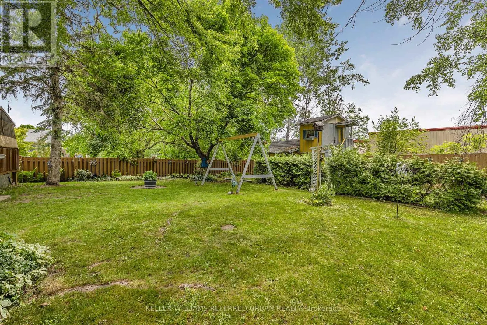 31 JOHN DILLINGNO STREET