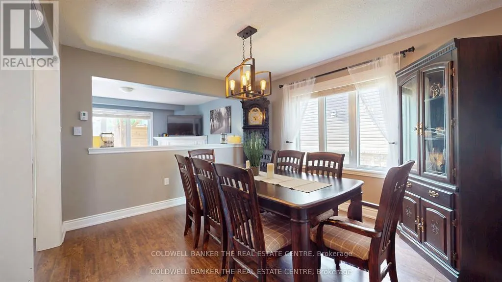3086 EMPEROR DRIVE