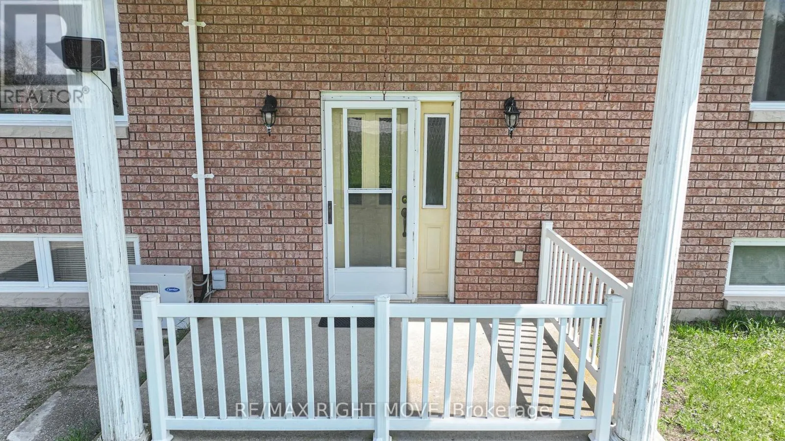 2723 MONCK ROAD