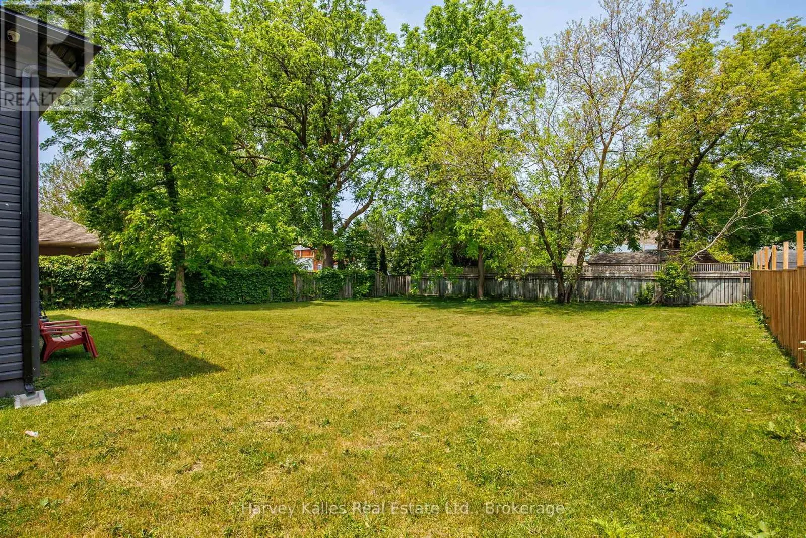 UNIT B - 297 SEVENTH STREET, #Unit B