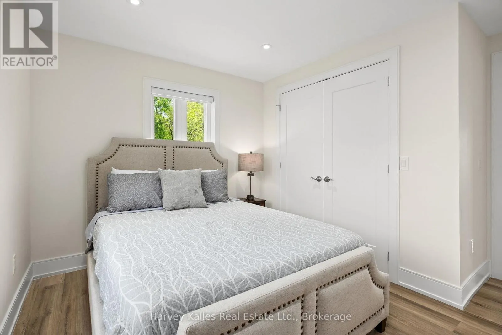 UNIT B - 297 SEVENTH STREET, #Unit B