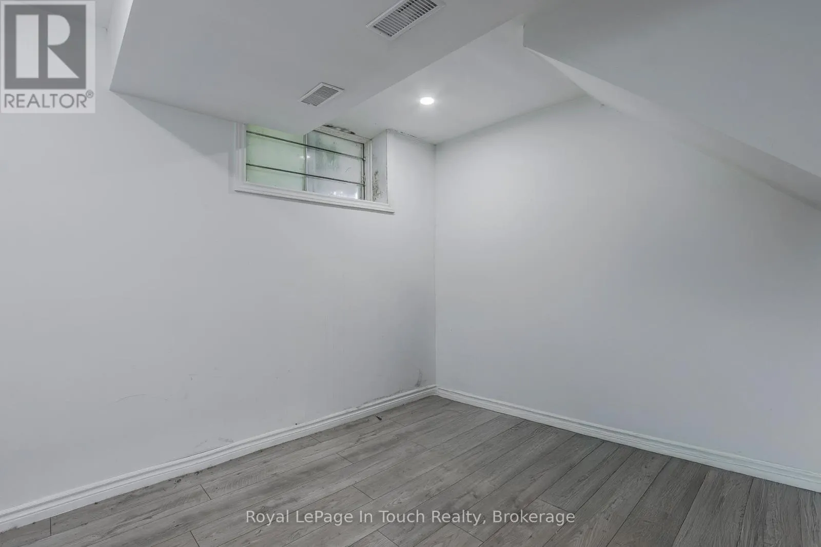 63 FIFTH STREET E