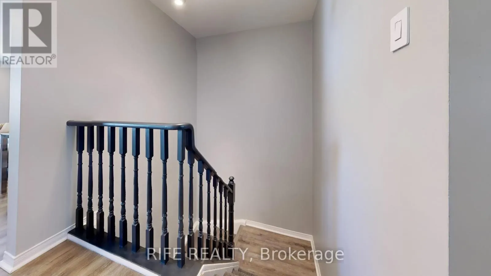 34 - 120 D'AMBROSIO DRIVE