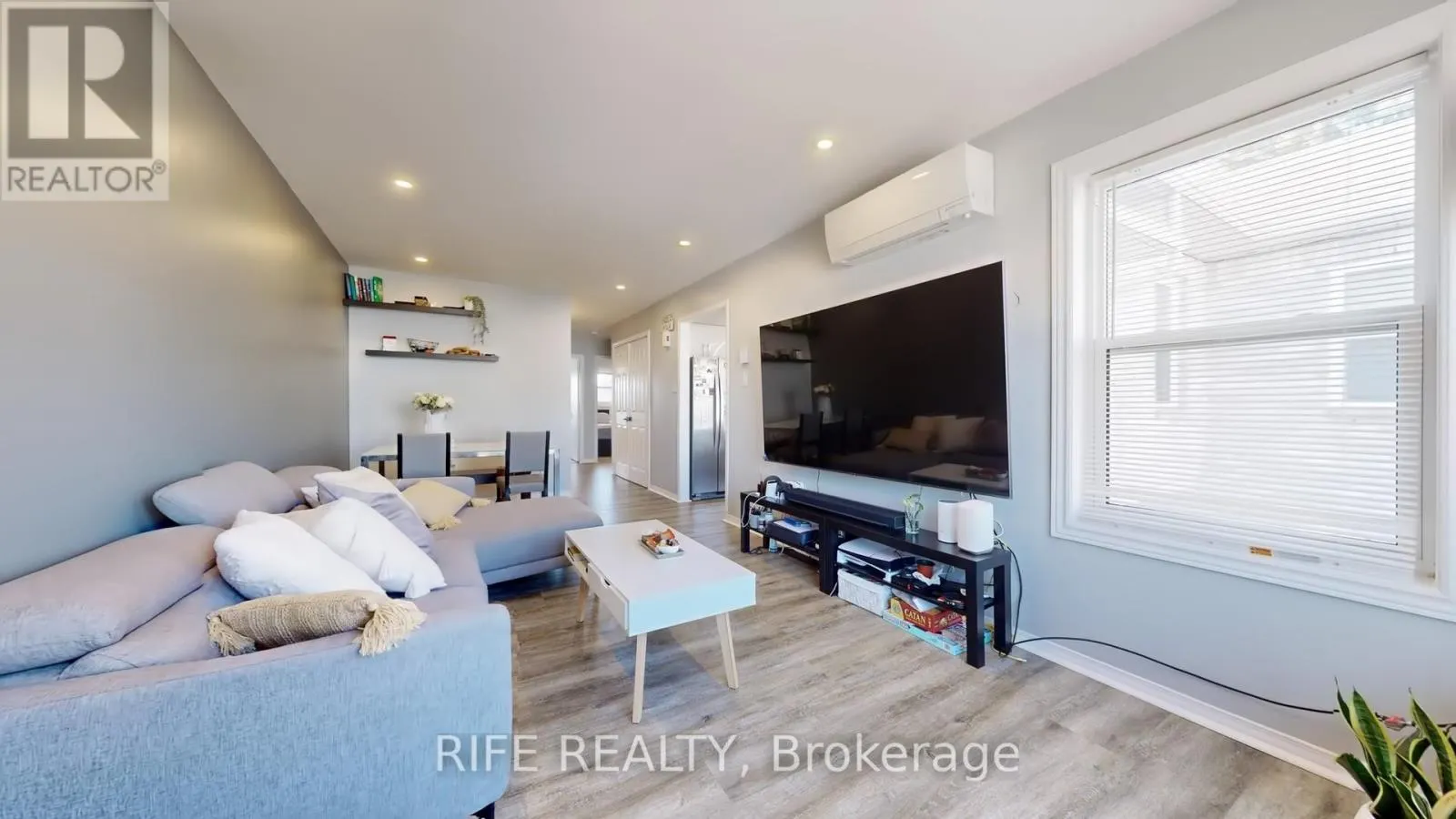 34 - 120 D'AMBROSIO DRIVE