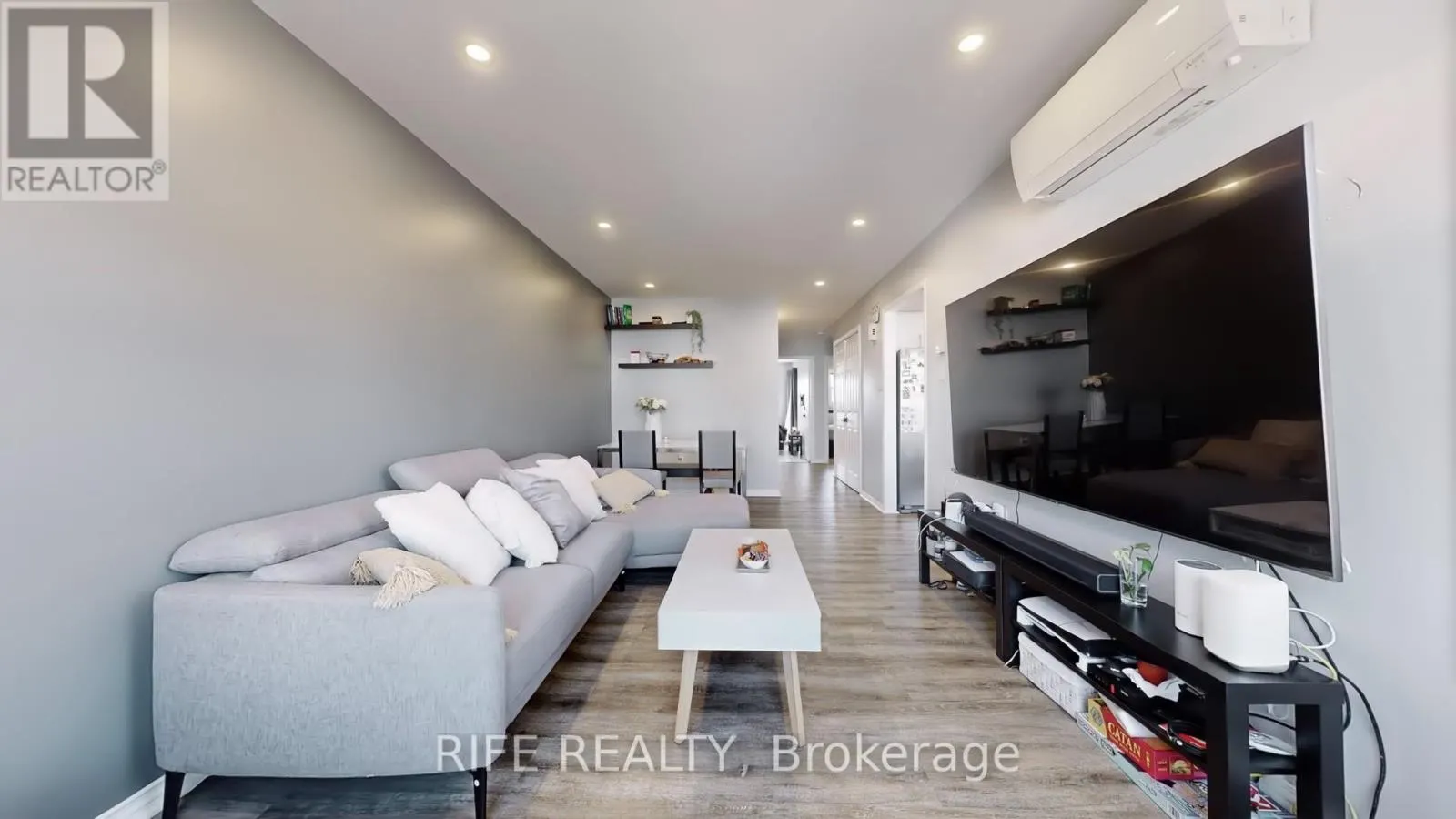 34 - 120 D'AMBROSIO DRIVE