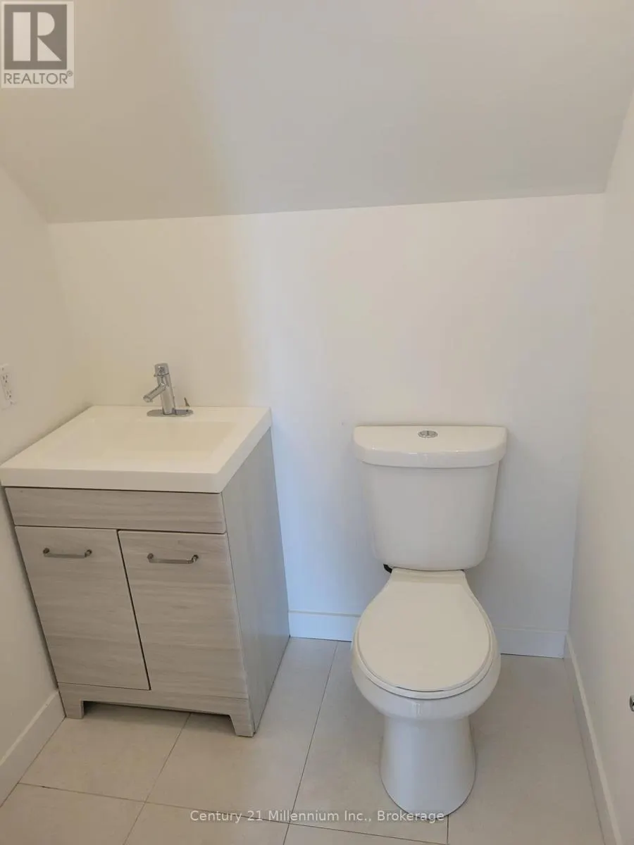 UPPER UNIT - 510 FIRST STREET, #upper unit