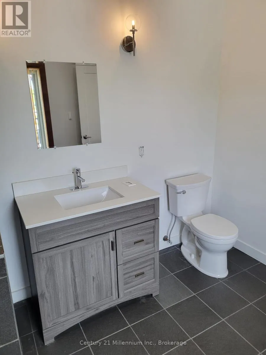 UPPER UNIT - 510 FIRST STREET, #upper unit