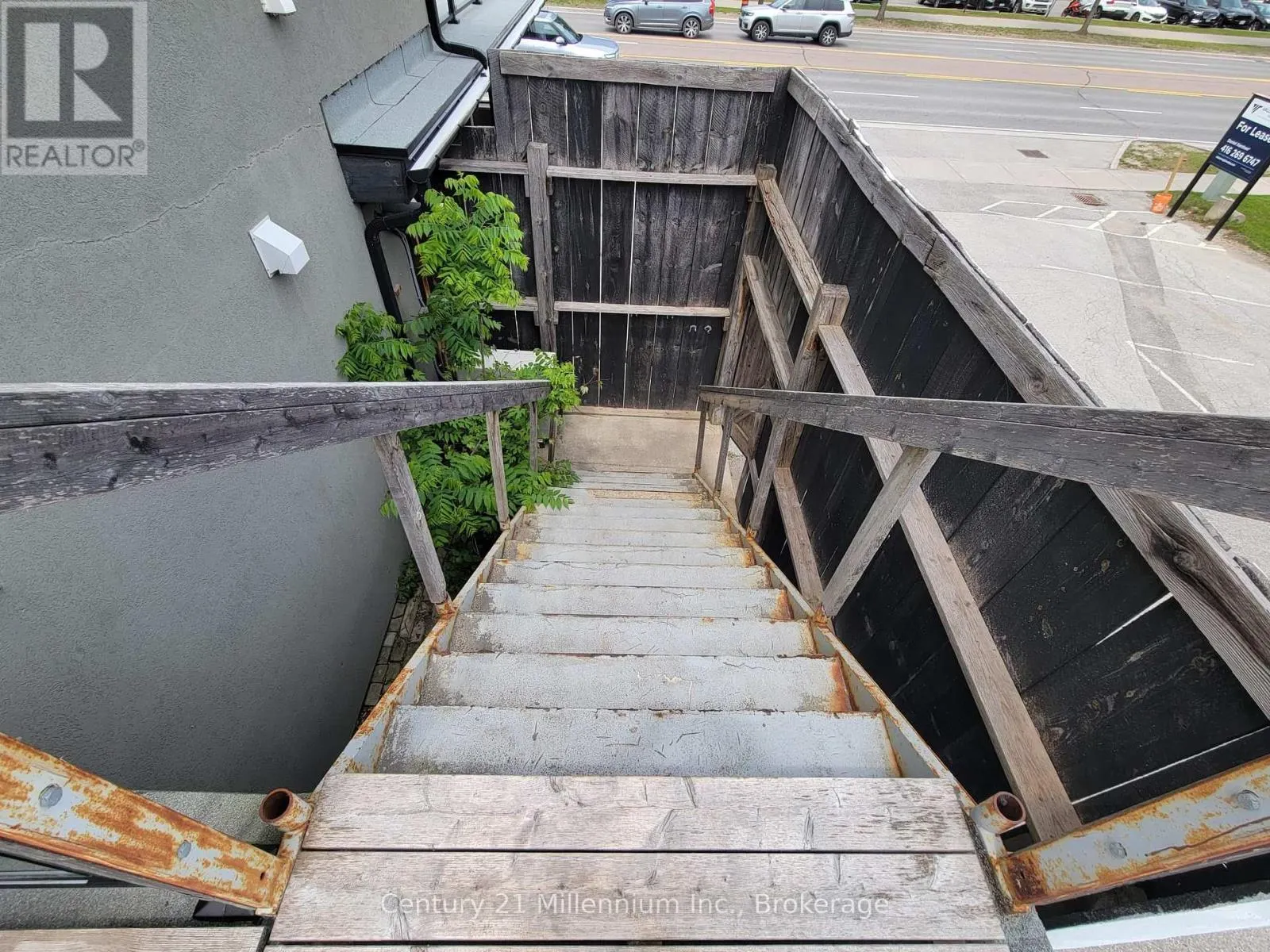 UPPER UNIT - 510 FIRST STREET, #upper unit