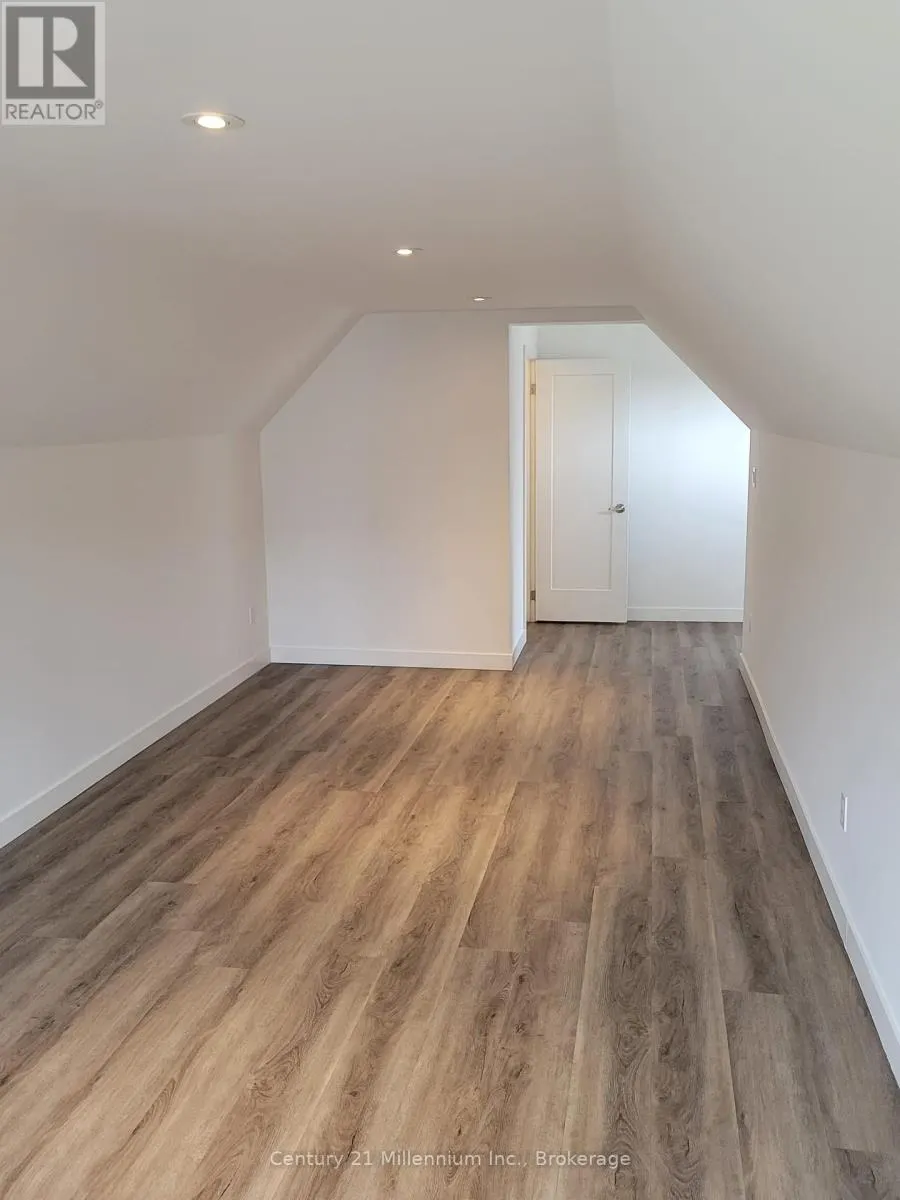 UPPER UNIT - 510 FIRST STREET, #upper unit