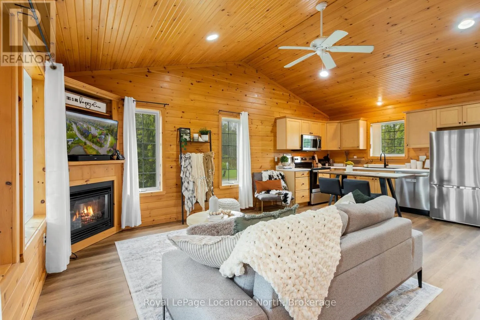 15 MADAWASKA TRAIL