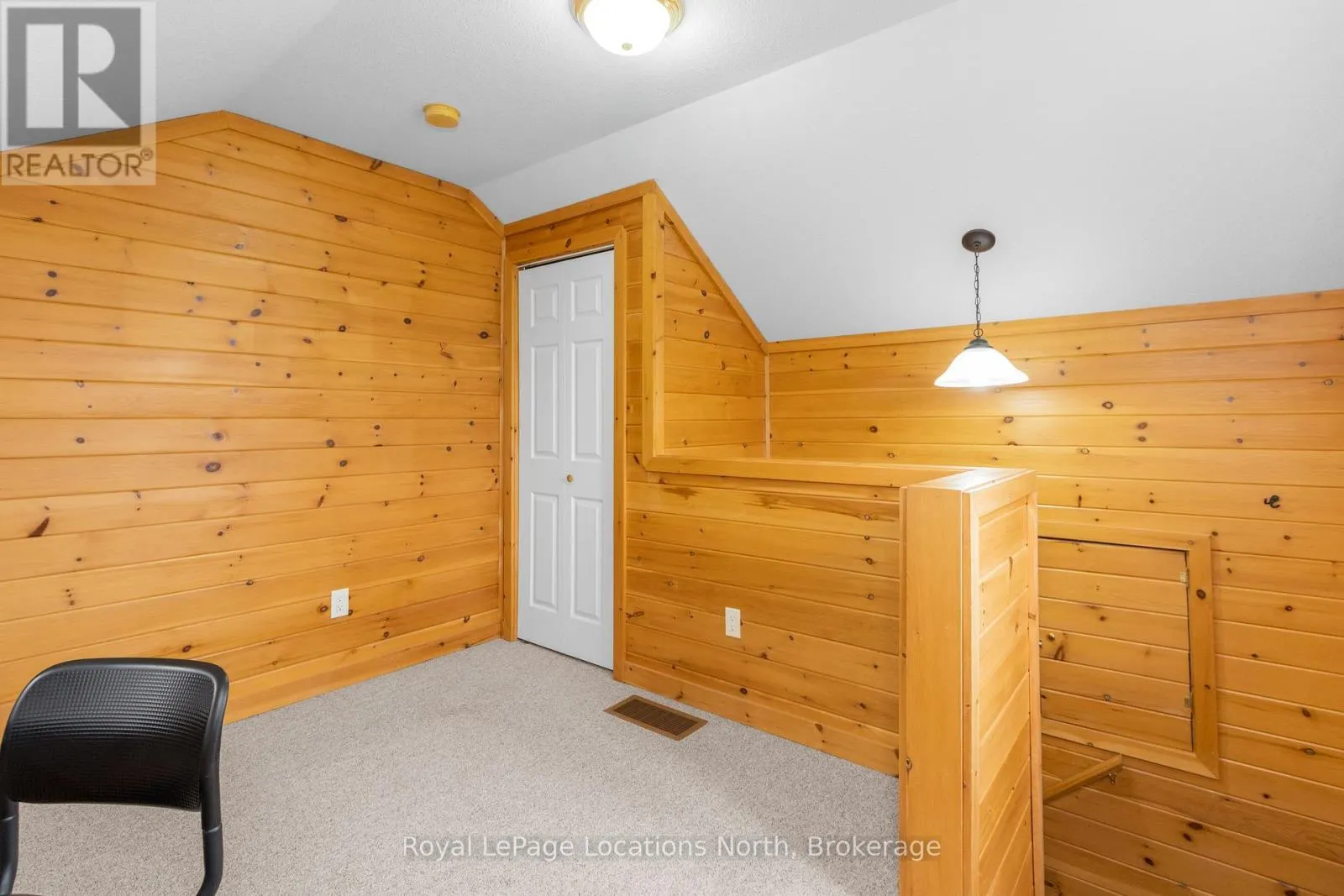 15 MADAWASKA TRAIL