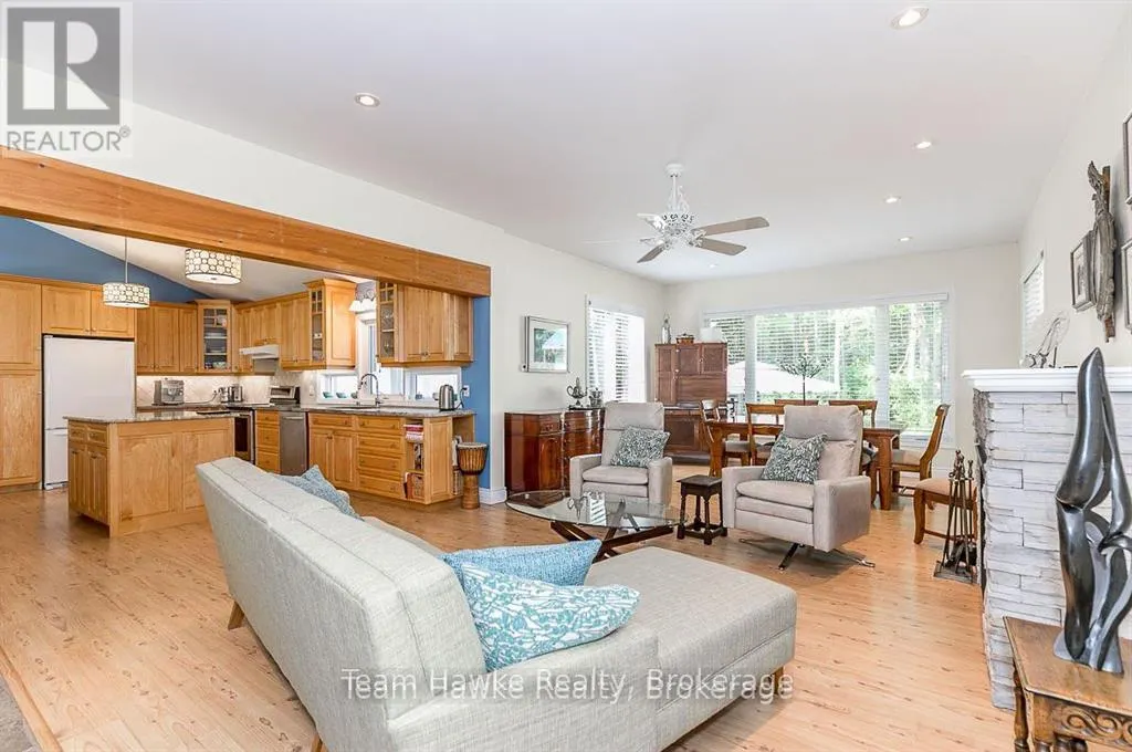 36 ROSEMARY DRIVE