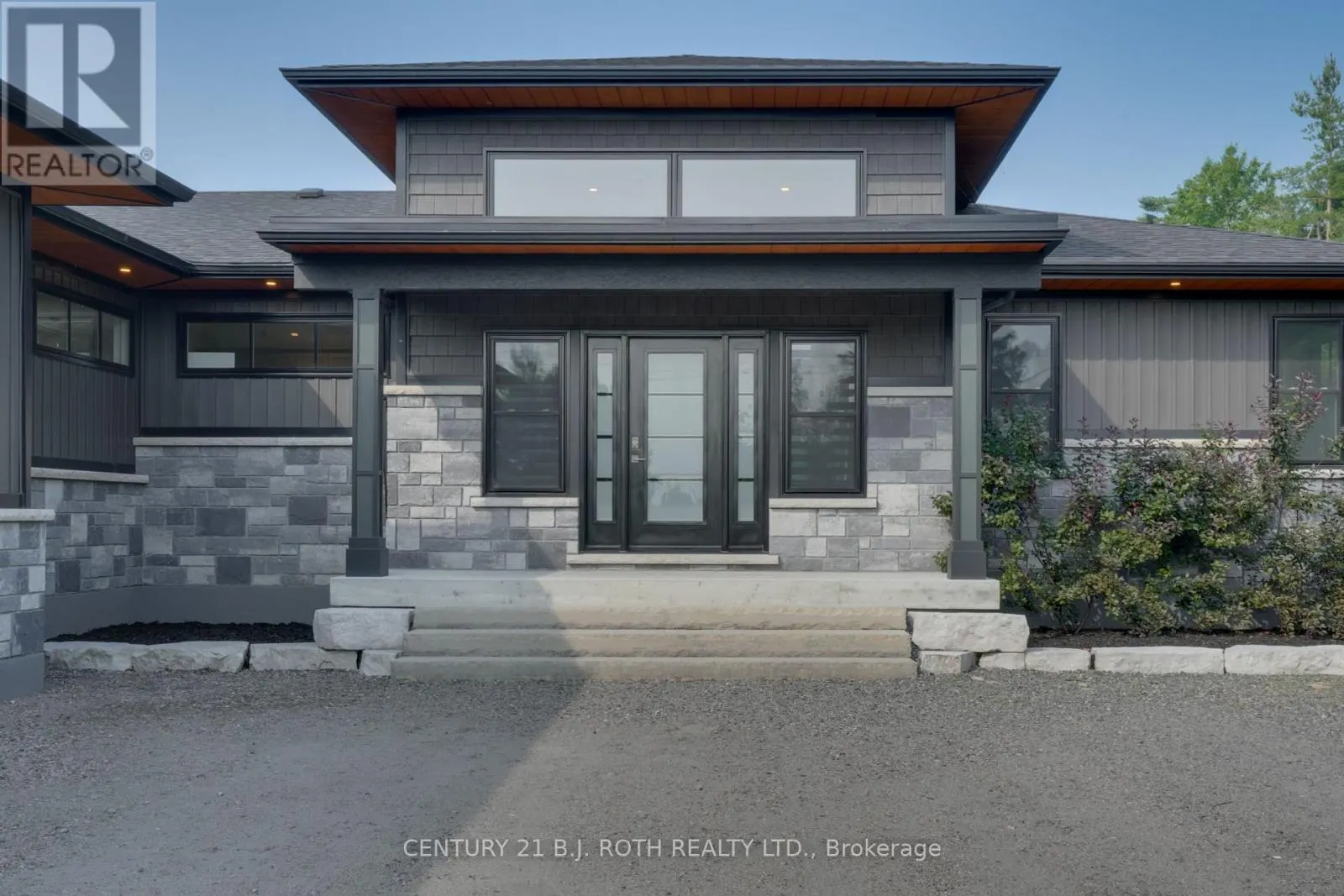 3510 BRENNAN LINE W