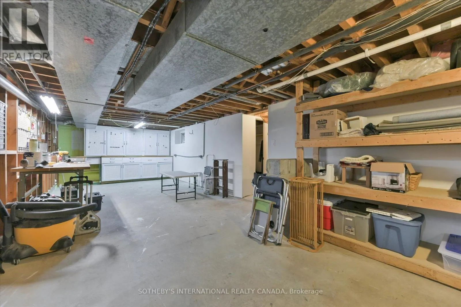 8 ALEDA STREET