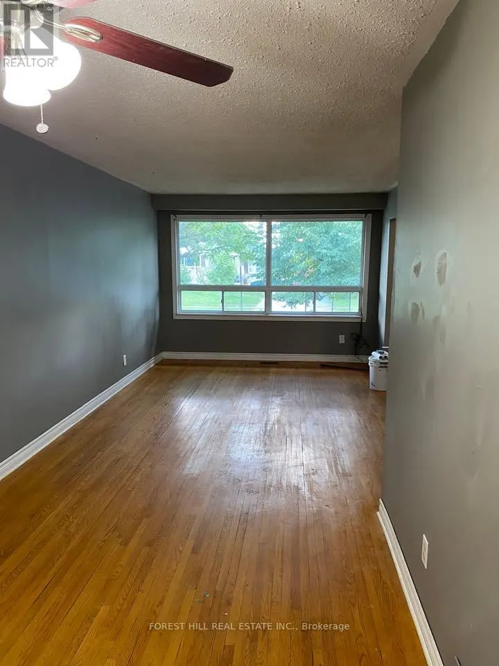 30 BERNICK DRIVE