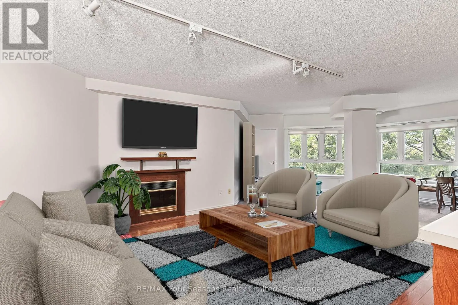 310 - 16 RAGLAN STREET, #310
