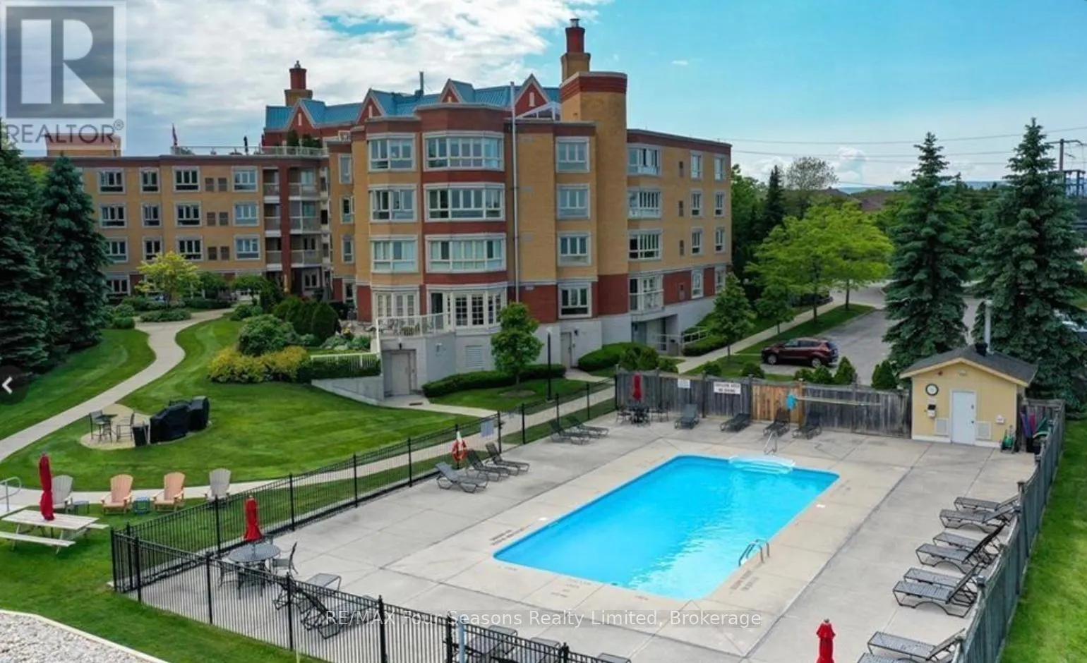 310 - 16 RAGLAN STREET, #310