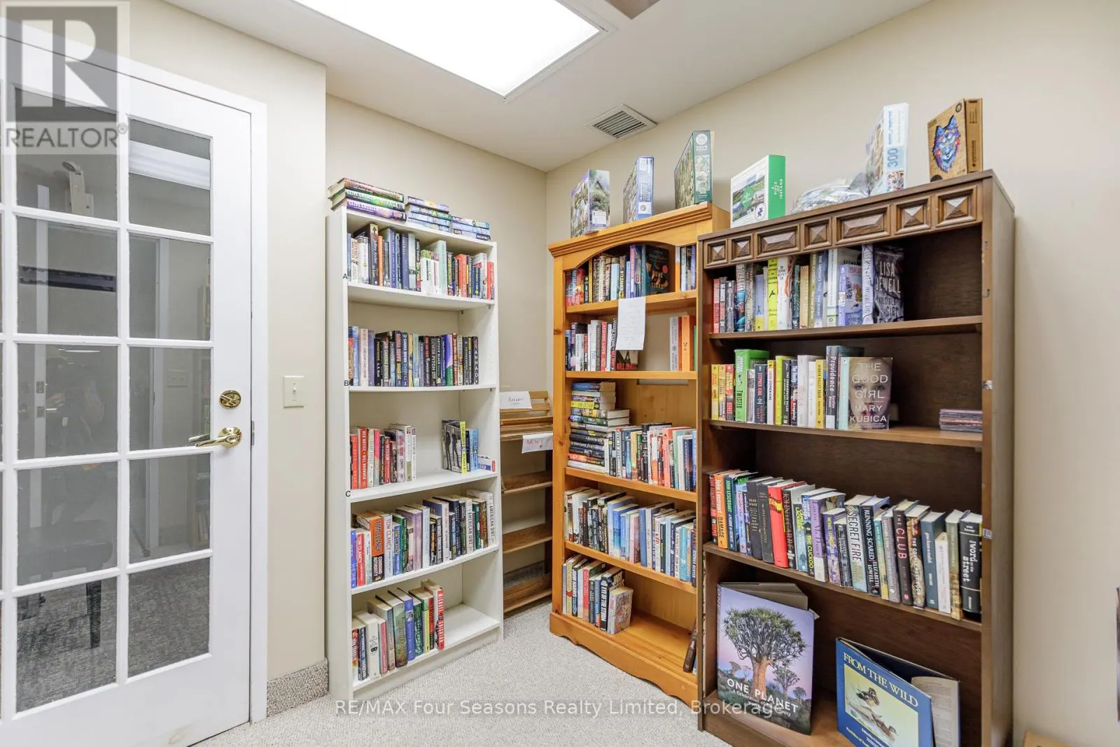 310 - 16 RAGLAN STREET, #310
