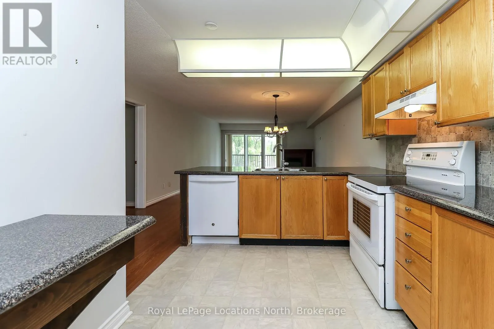 8 - 30 MULLIGAN LANE, #8