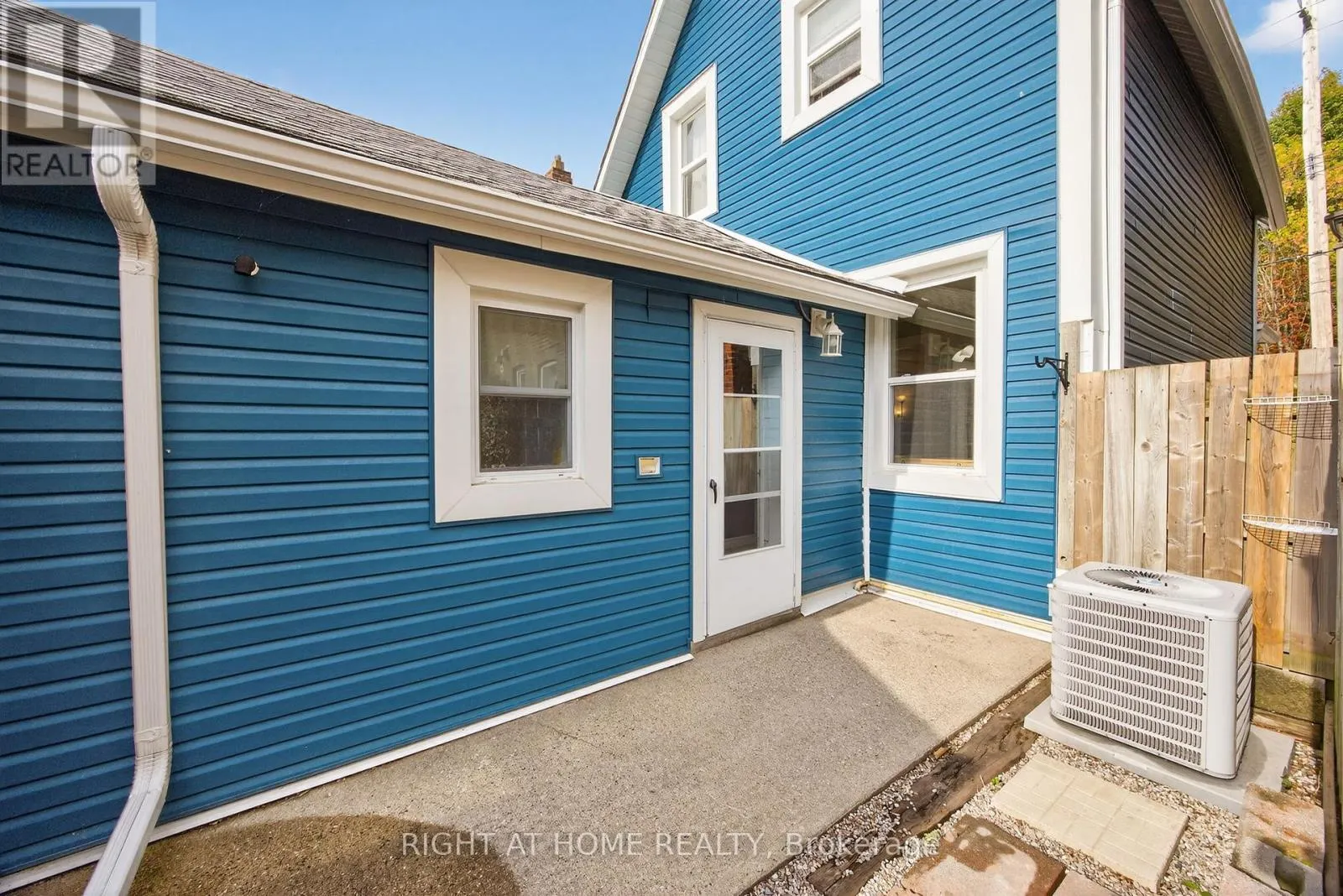 314 QUEEN STREET