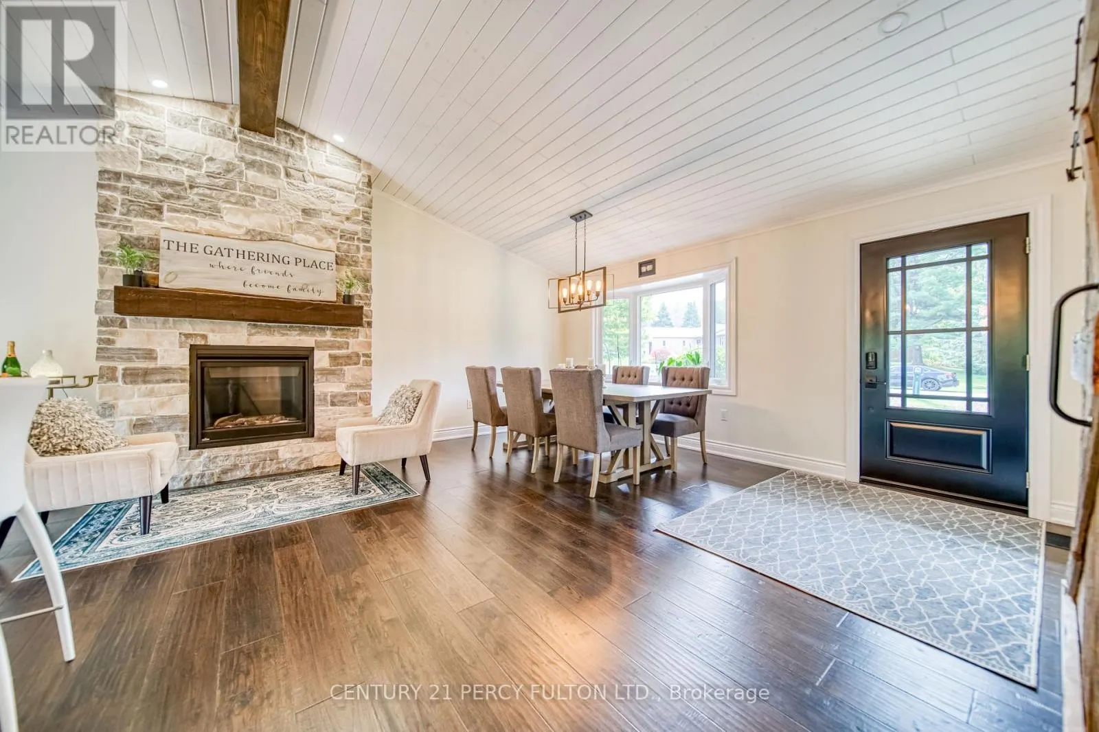 13 HICKORY LANE