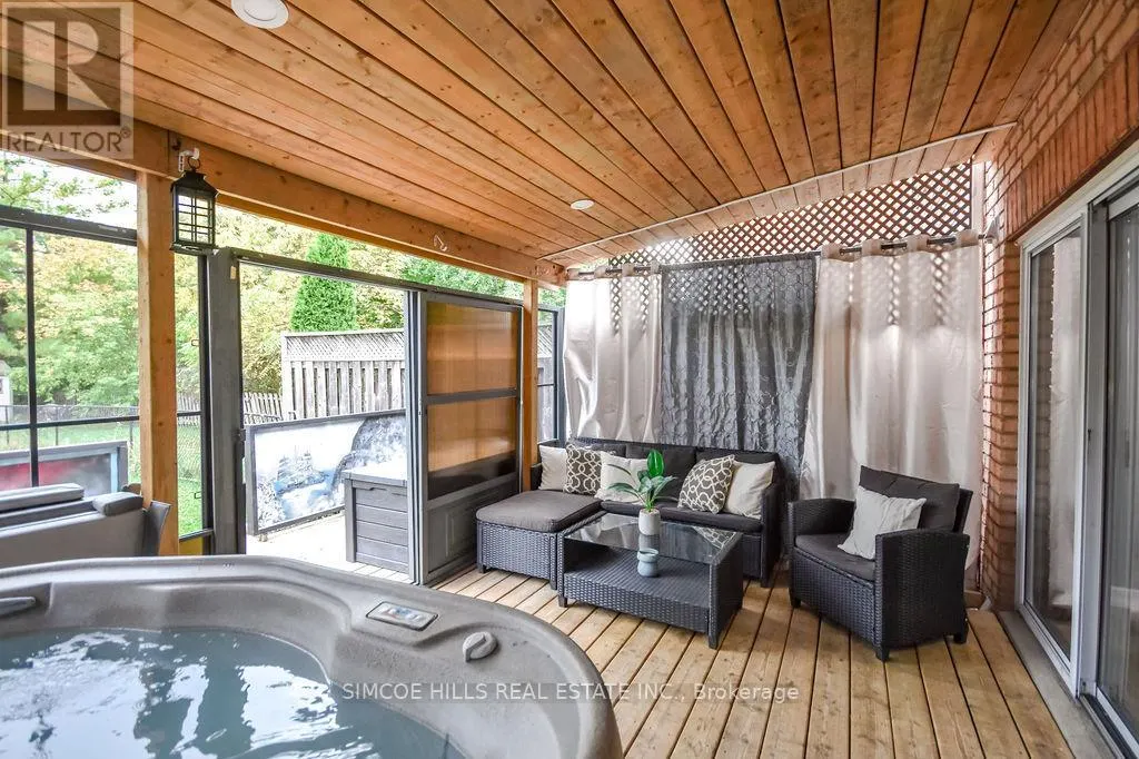 13 SEYMOUR CRESCENT