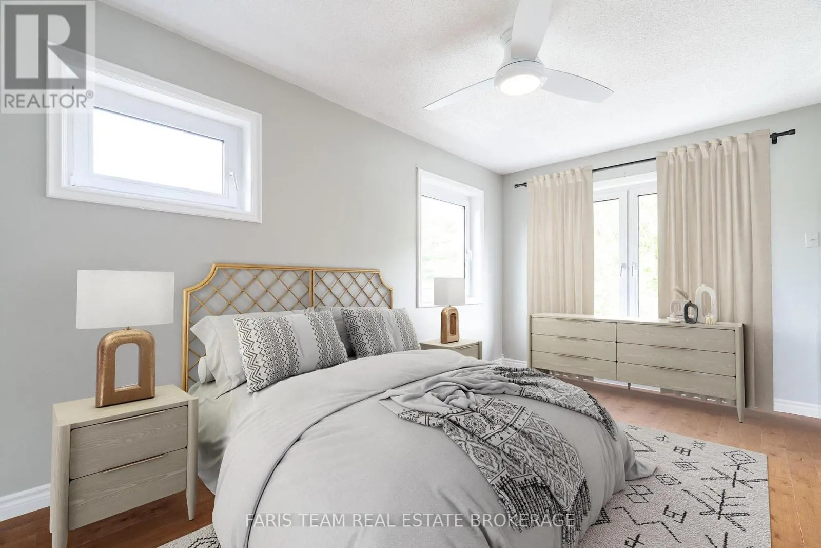 104 KNOX ROAD E
