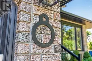 8 BURNSIDE COURT