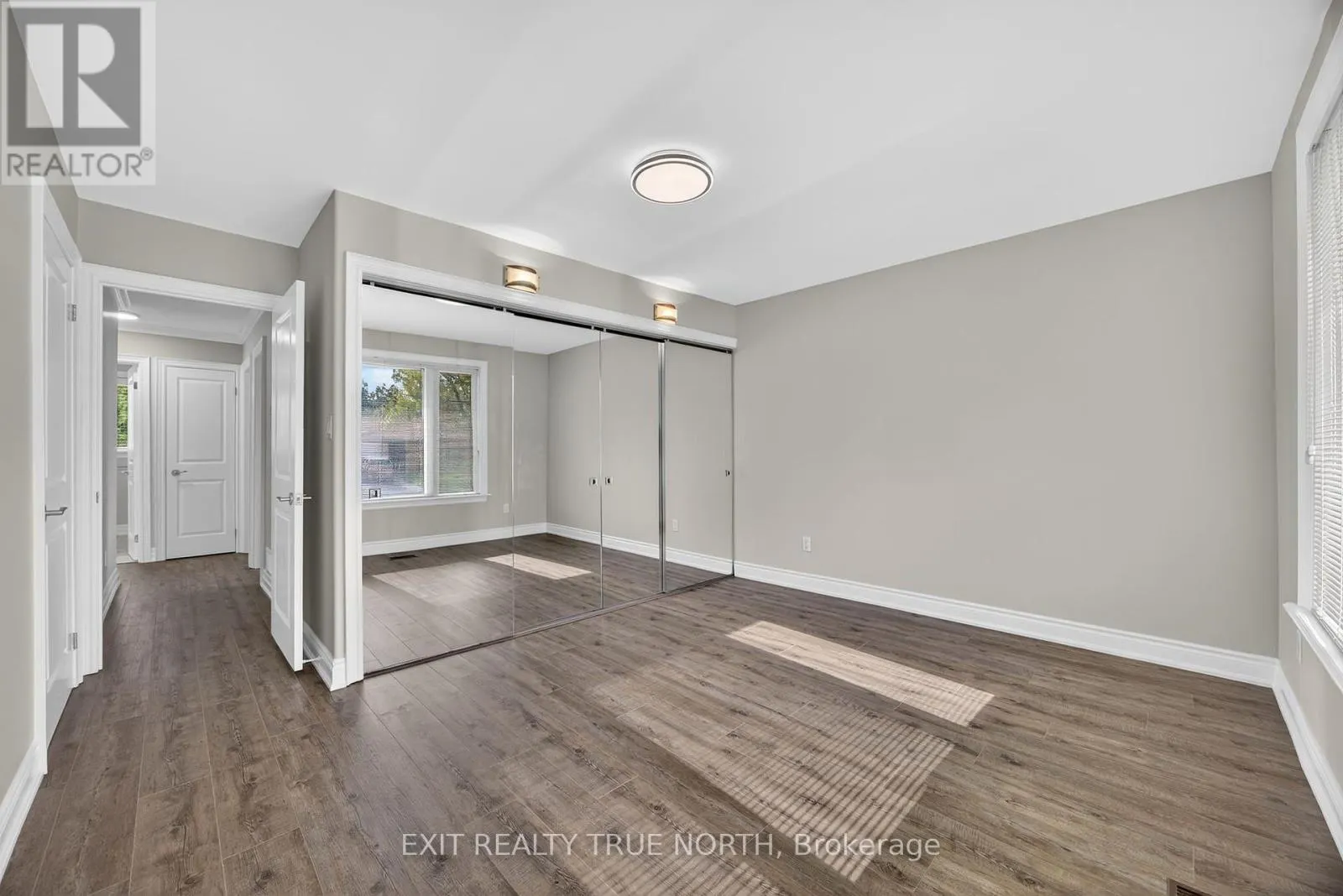 23 JANINE STREET