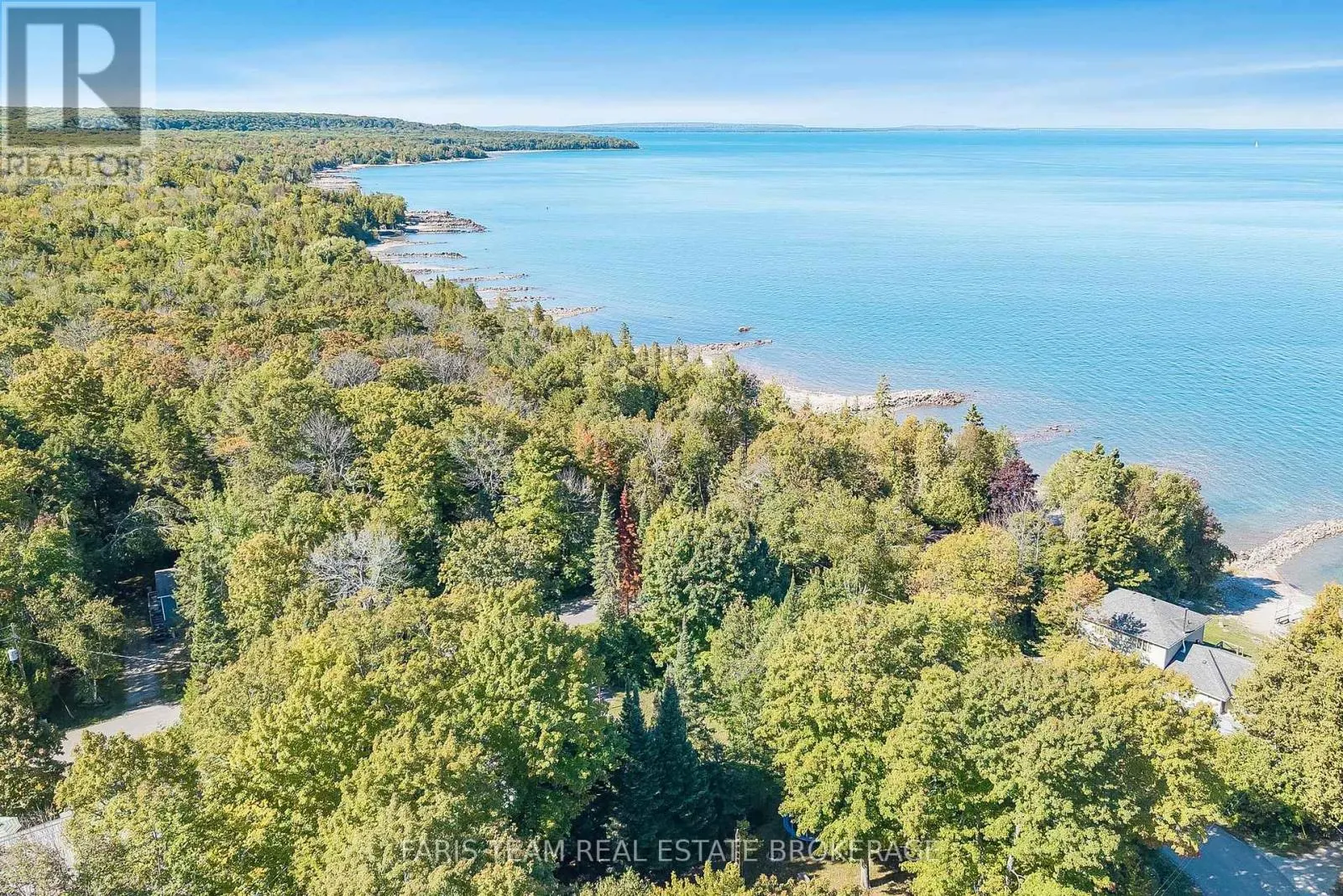 43 MANITOU CRESCENT