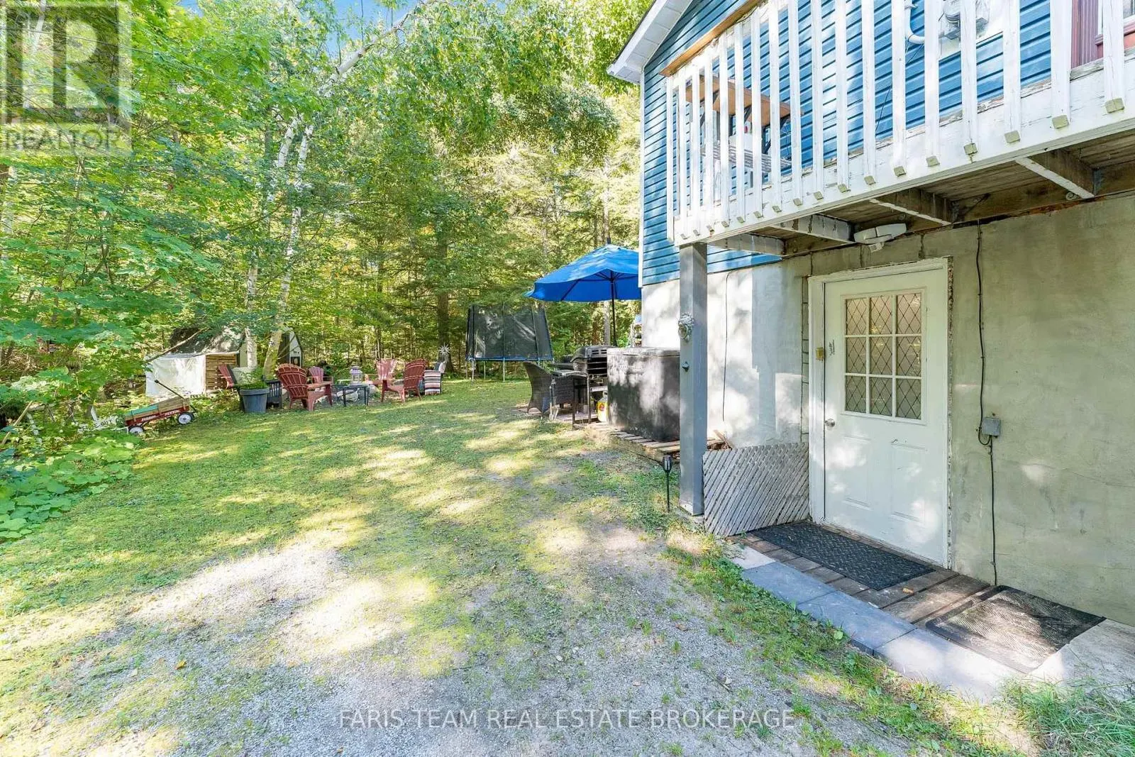 43 MANITOU CRESCENT