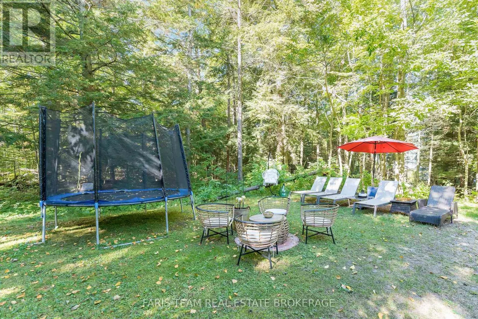 43 MANITOU CRESCENT