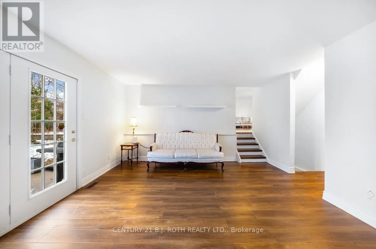 43 SHOREVIEW DRIVE