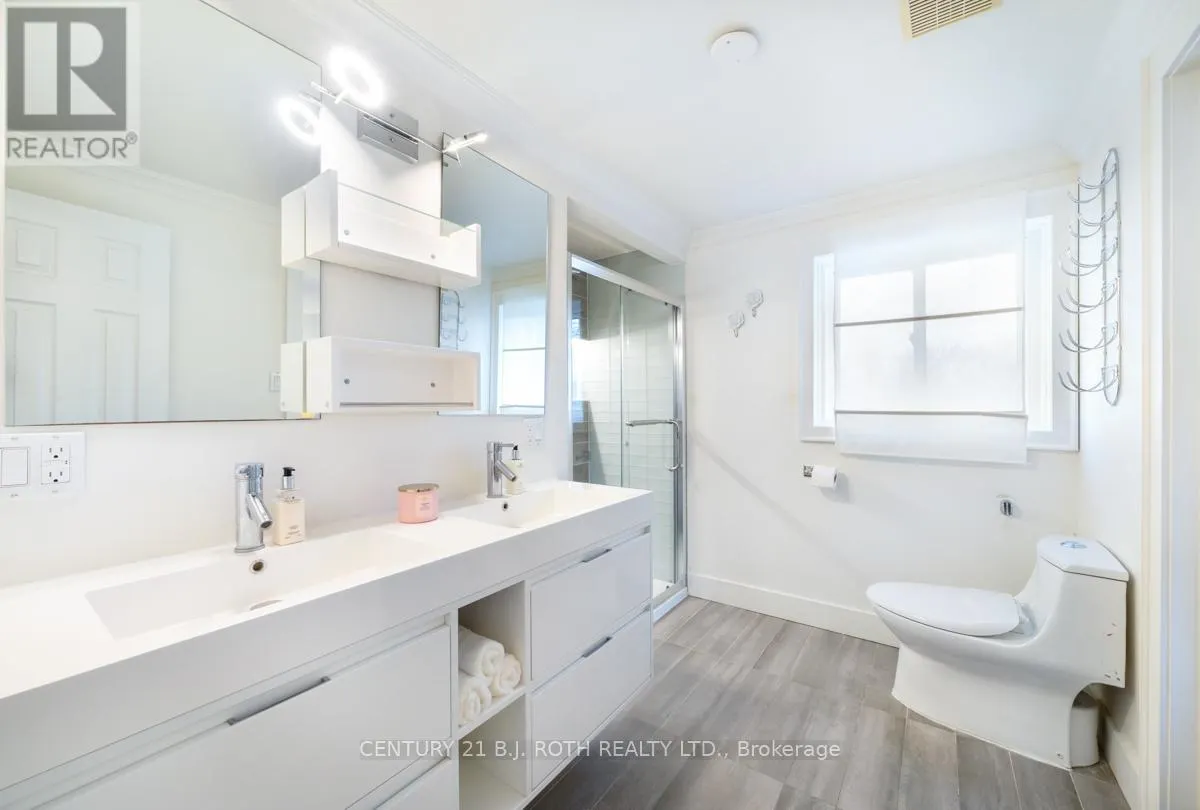 43 SHOREVIEW DRIVE